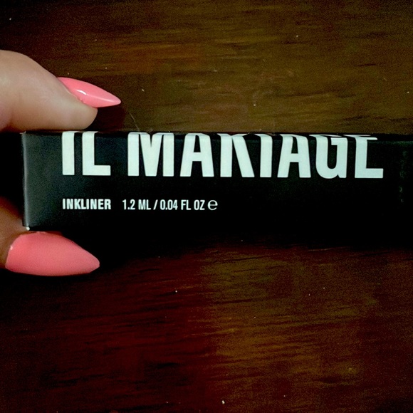 IL MAKIAGE Makeup Il Makiage Ink Liner For Eyes Black Poshmark
